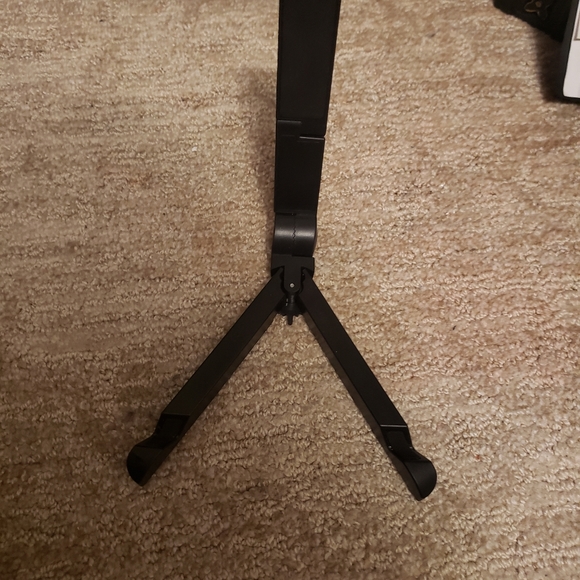 IPad and or phone stand - Picture 4 of 6